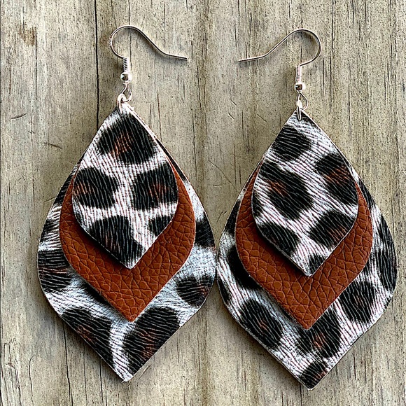 3-Layers Leopard Black & Brown Dangle Earrings - Picture 10 of 10